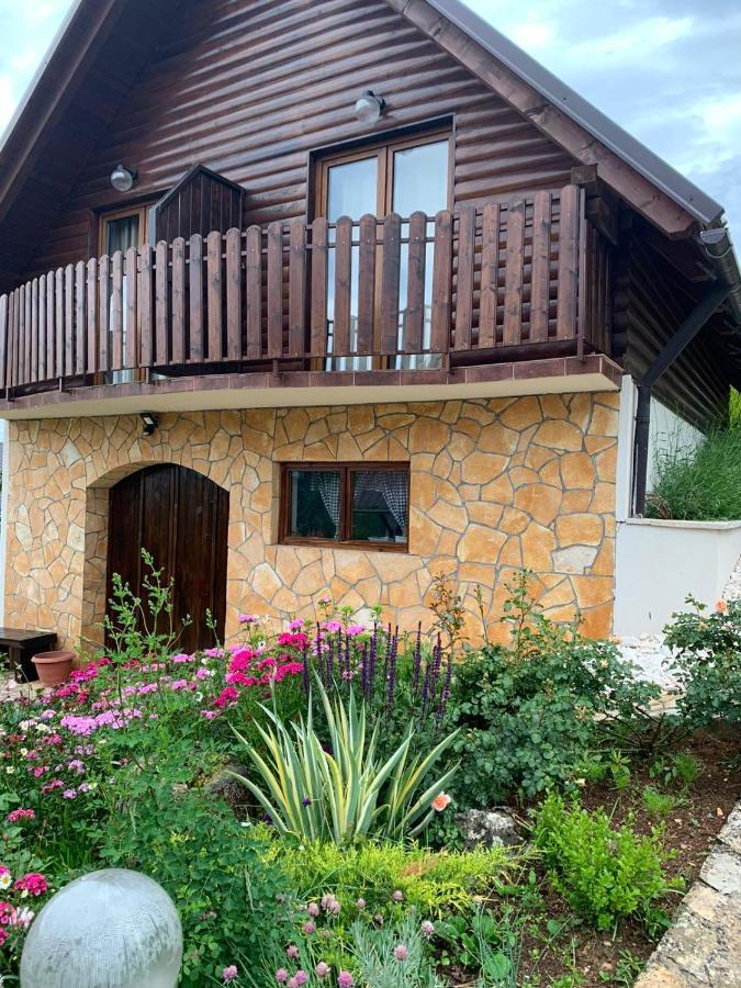 Guesthouse Stefanac Otočac Exteriér fotografie